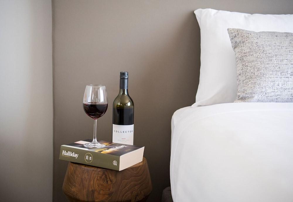 Abode Gungahlin Aparthotel Canberra Ngoại thất bức ảnh