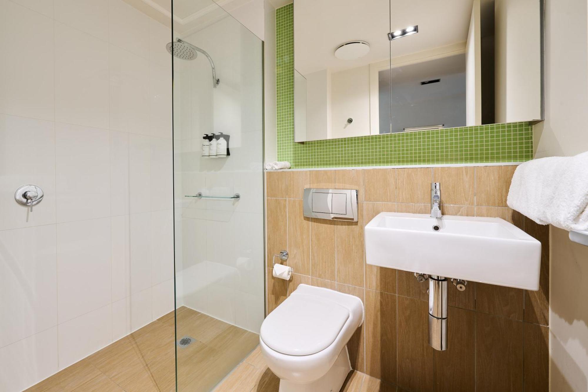 Abode Gungahlin Aparthotel Canberra Ngoại thất bức ảnh