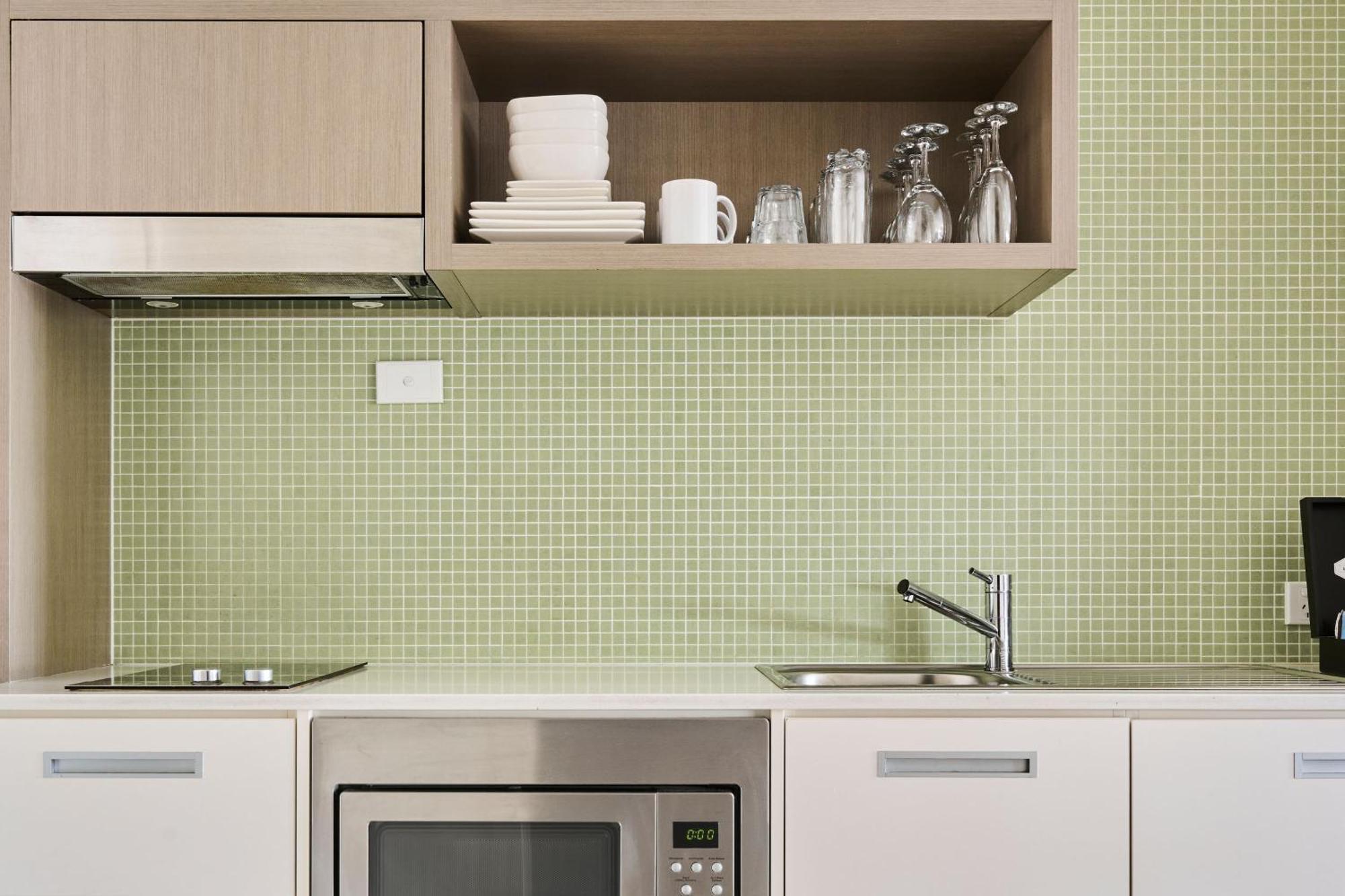 Abode Gungahlin Aparthotel Canberra Ngoại thất bức ảnh