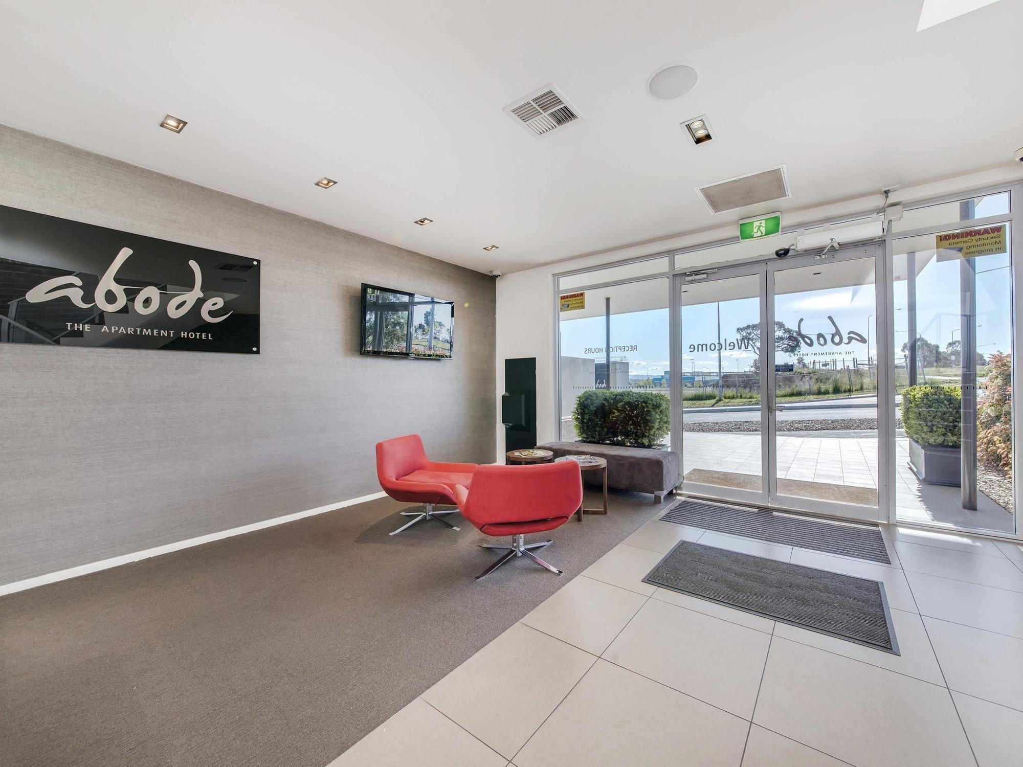 Abode Gungahlin Aparthotel Canberra Ngoại thất bức ảnh