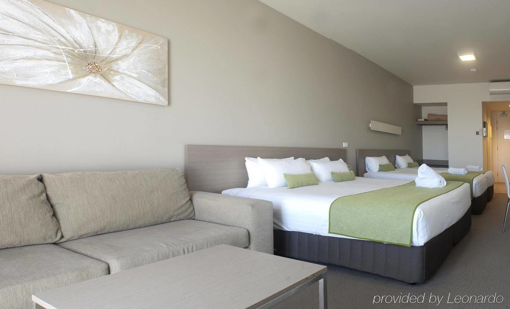Abode Gungahlin Aparthotel Canberra Ngoại thất bức ảnh