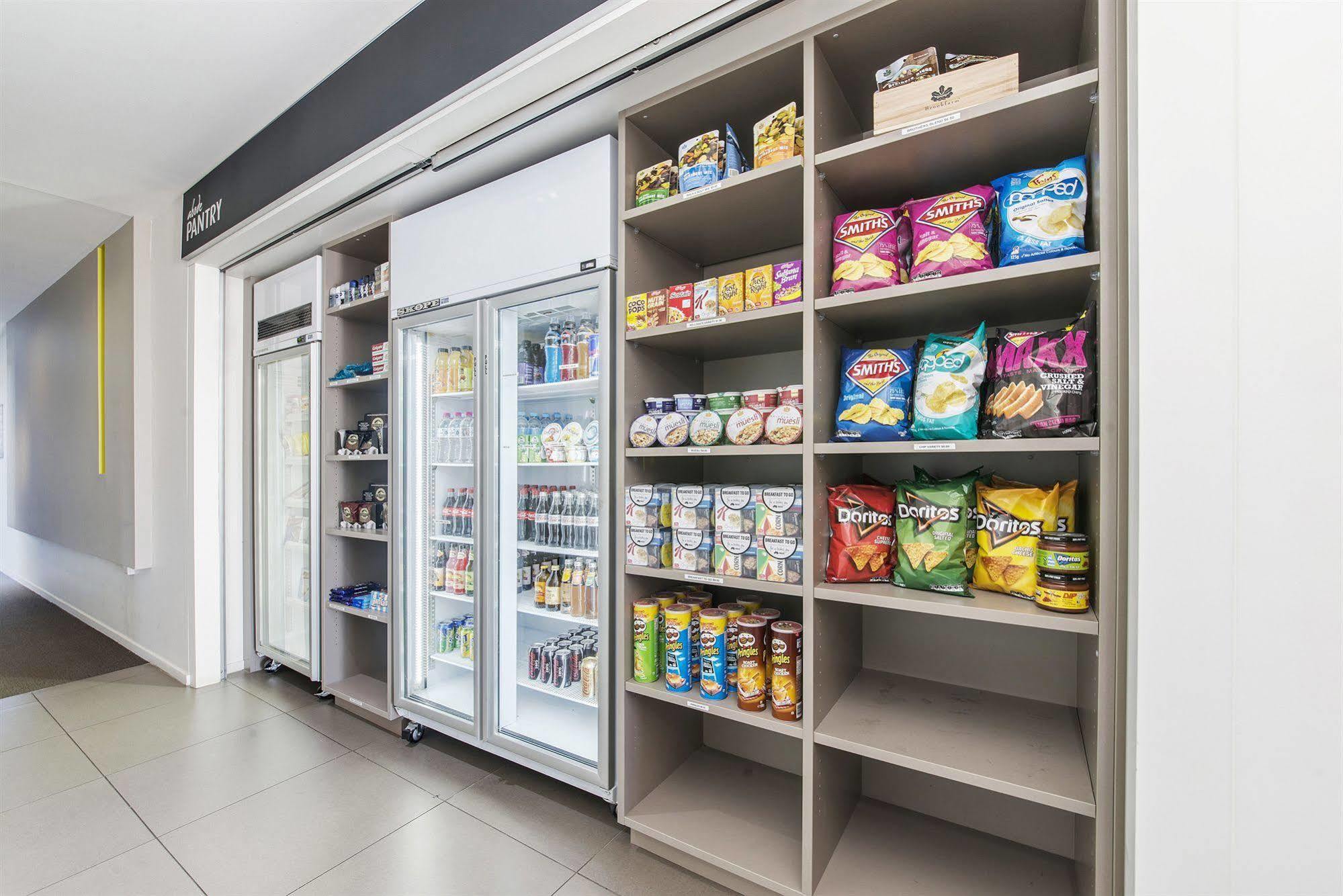 Abode Gungahlin Aparthotel Canberra Ngoại thất bức ảnh