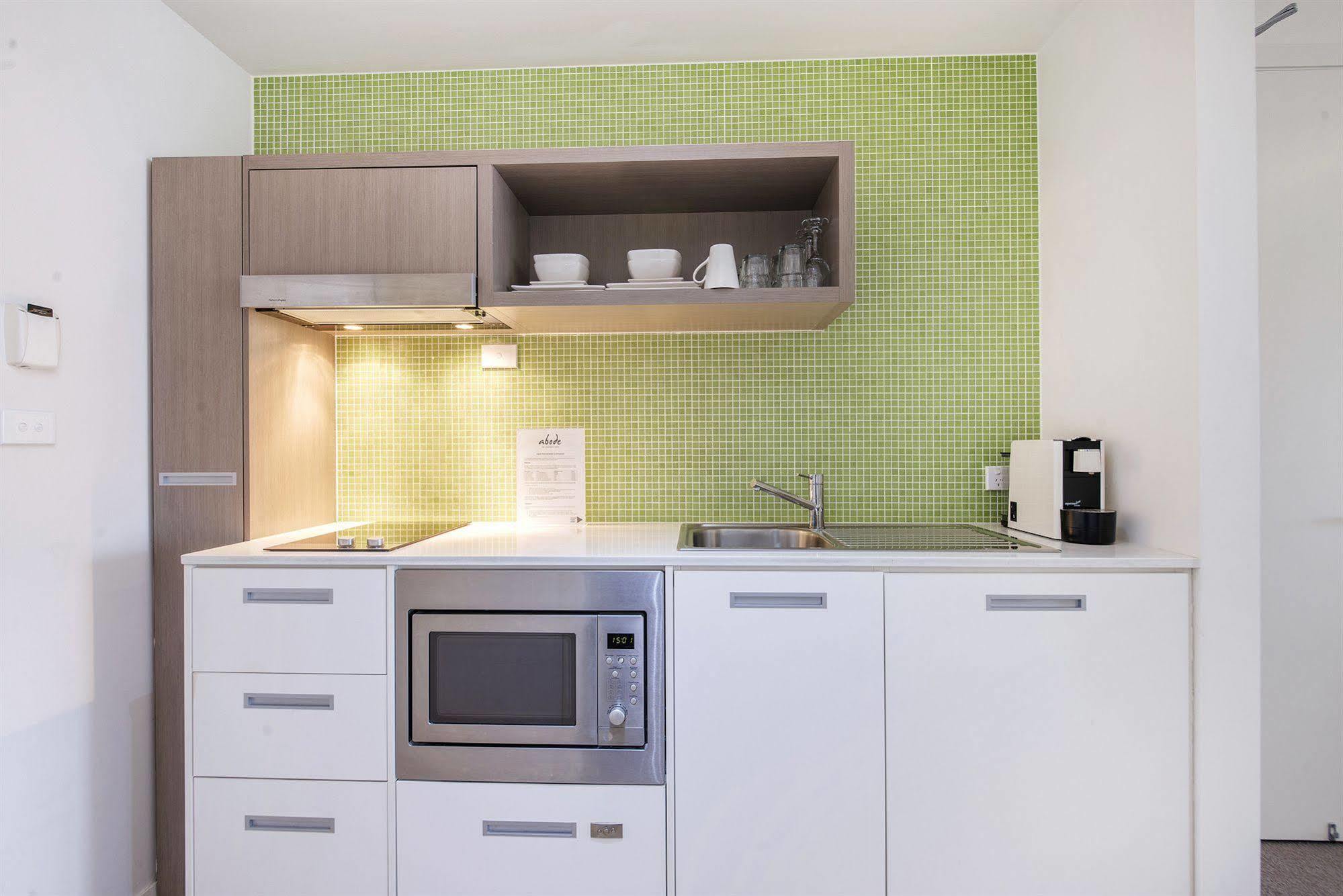 Abode Gungahlin Aparthotel Canberra Ngoại thất bức ảnh